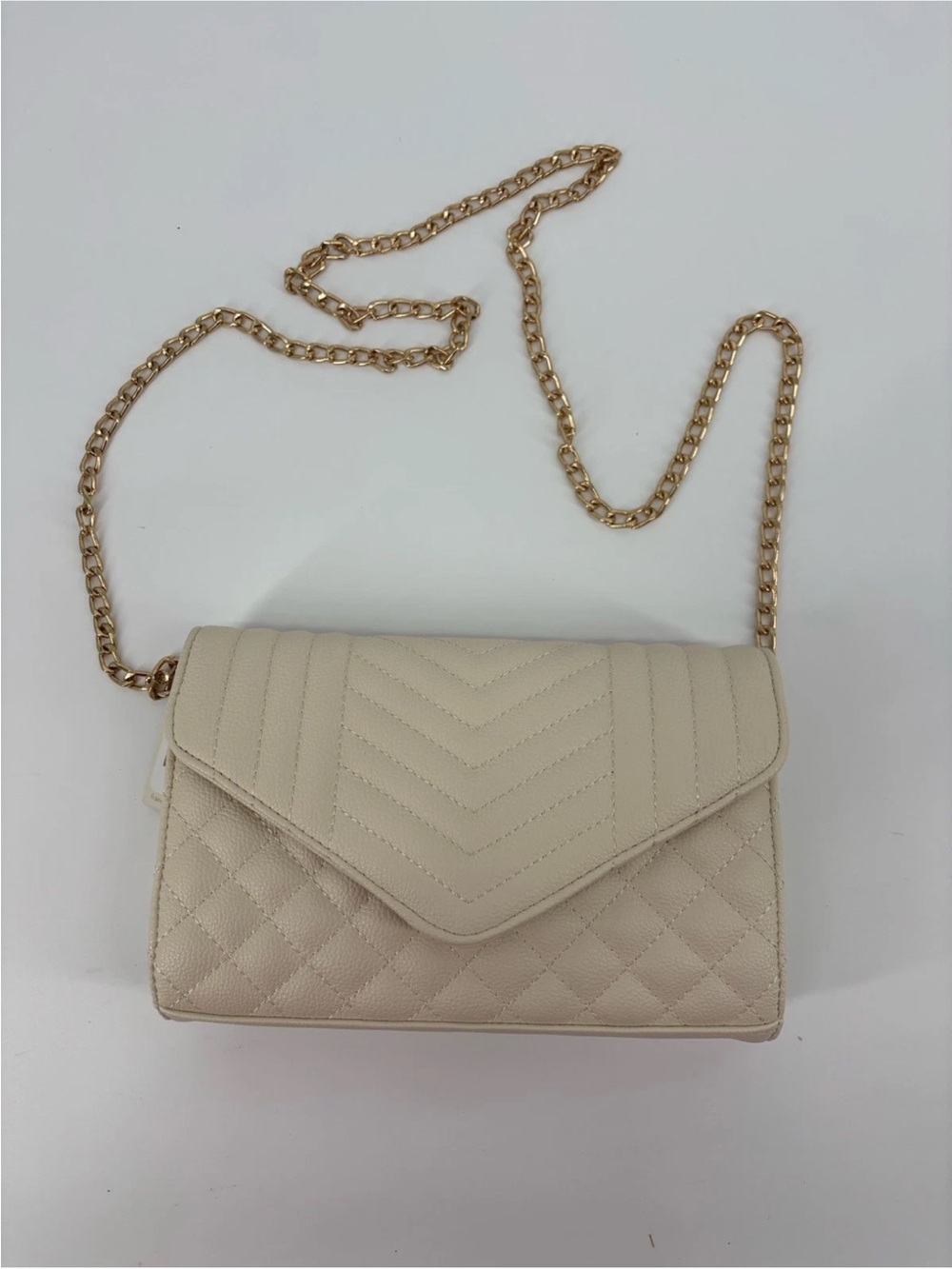 NWT Francesca's Ivory Quilted Envelope Crossbody Bag Clutch Gold Chain Purse